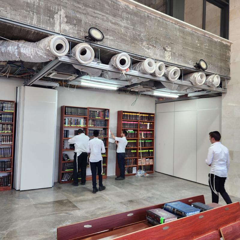 התקנת מחיצות אקוסטיות בבית הכנסת קדושת אהרון באלעד התקנת מחיצות אקוסטיות בבית הכנסת קדושת אהרון באלעד