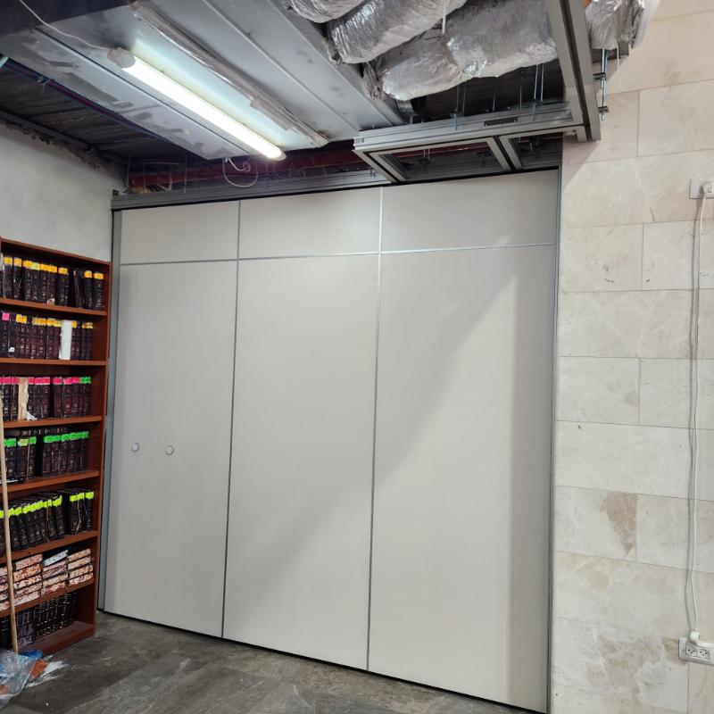 התקנת מחיצות אקוסטיות בבית הכנסת קדושת אהרון באלעד התקנת מחיצות אקוסטיות בבית הכנסת קדושת אהרון באלעד